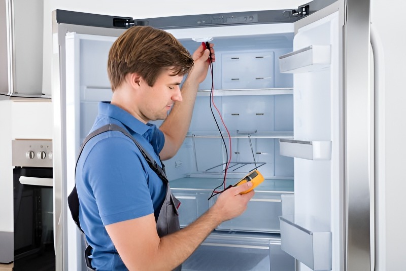 Refrigerator repair in Lakeside